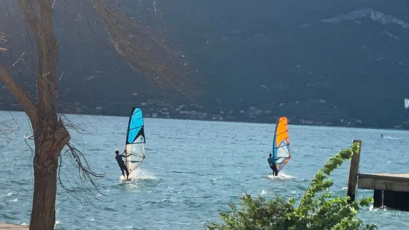 Windsurf in azione